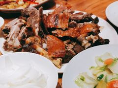 -喀城木卡姆烤全羊餐厅