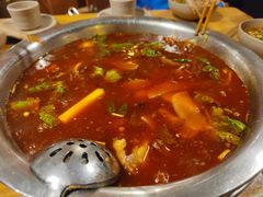 -肖肖酸萝卜鱼火锅(总店)
