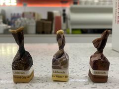 -Laderach 莱德拉(上海环贸iapm店)