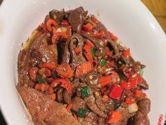 -洞庭土菜小炒馆(易发广场店)