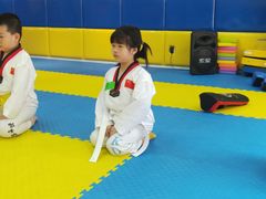 -哈喽实战跆拳道·跳绳·体能(慈云寺馆)