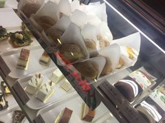 -樱花糕坊(凯德广场店)