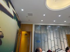 -香山湖家家宴(中山陵店)