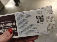 -LensCrafters亮视点·OAKLEY精选(静安嘉里中心店)