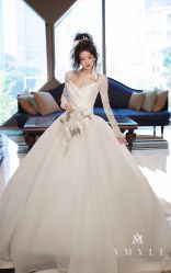 -艾米丽婚纱礼服