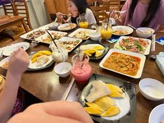 -两兄弟Song Pee Nong(2号店)