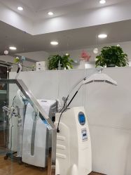 -蕾特恩专业祛痘皮肤管理