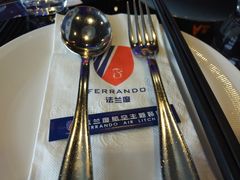 餐具摆设-法兰度航空主题餐厅(台山昌大昌店)