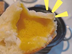 脆皮流沙包-皇朝会.经典传统粤菜(外滩店)