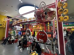 -m豆巧克力世界(上海世茂广场店)