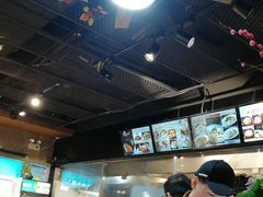 -哇蛙牛功夫面渝都料理(龙阳广场店)