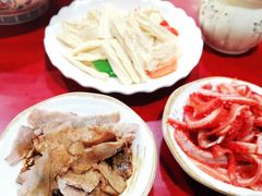 -金杨拉面王小吃面馆·牛三宝面·红烧牛肉粉