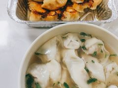 -周震馄饨