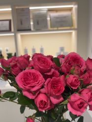 -JNK皮肤管理中心