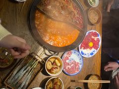 -萍姐火锅·公路夜市(武汉首店)