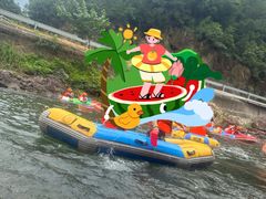 -安吉龙王山峡谷漂流