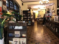 -良友书坊(安徽路店)