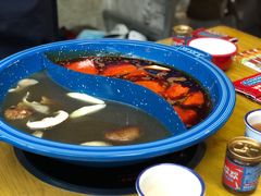 重庆红油经典鸳鸯锅-王歘歘·chuǎ火锅(五道营店)