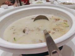 -鱼痴渔醉·食鲜集(月亮湾店)