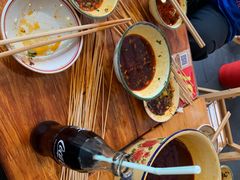 -拈签一笑黄牛肉辣卤串串