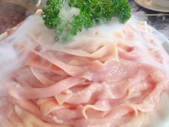 -小天鹅火锅·一线江景洪鼎旗舰店(洪崖洞店)
