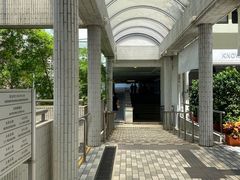 -香港大学