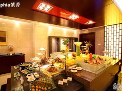 -华凯华美达广场酒店自助餐厅