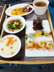 -臻康乃馨月子中心(集美店)