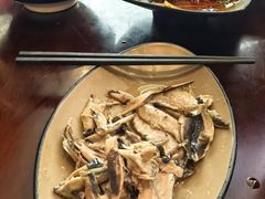 -沈记土鸡米线(七星街品牌中心店)