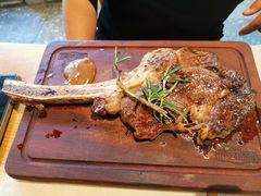 -HUZI虎滋精酿餐吧(京西大悦城店)