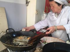 -阿婆油墩子(五里桥路188弄小区店)