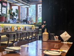 -8PINTS八品脱·日料·烧鸟·精酿小酒馆(莘庄店)