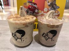 -喜茶(杭州滨江宝龙店)