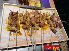 -绿地三只羊羊肉串(万科店)