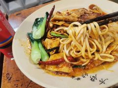 -方铲铲·成都板凳面(滨江银泰店)
