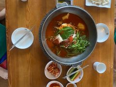 -喇喇排骨火锅·传统韩式脊骨汤(望京西园总店)