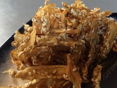 芝麻牛蒡-T館·花园艺术餐厅