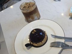 -Fridi Patisserie Cafe