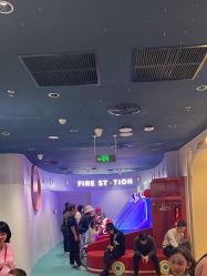 -奈尔宝家庭中心·亲子餐厅(北京东坝万达店)