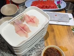 -老牌坊云南鱼豆花火锅(哈西万达店)