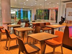大堂-The Habit Burger Grill 哈比特汉堡(复兴soho店)