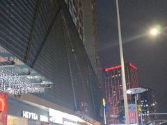 -万达广场(南昌红谷滩店)