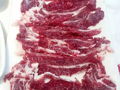 现切雪花肉-为什么牛潮汕牛肉火锅(中信广场店)