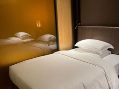-中山利和希尔顿酒店