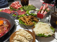 -扎起市井老火锅(乐山总店)