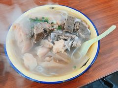排骨藕汤-燕子煨汤(山海关路店)
