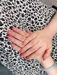 -首珥假日美睫美甲