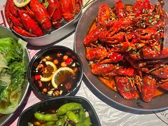 -巴厘龙虾·榜首油焖大虾(音乐学院·沿江酒馆店)
