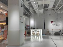 -Jumphai室内蹦极运动