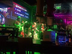 -爱啤精酿·民谣酒馆(滨江店)